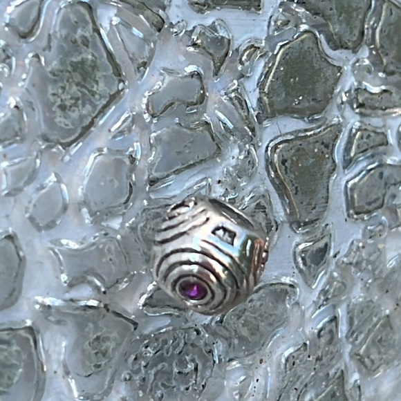 Pandora Charm with accents gem - Picture 6 of 6